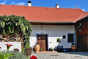 Chalupa na českém venkově - Vlachovo Březí