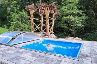 Chalupa s bazénem - roubenka Čeřínek - Jihlavsko