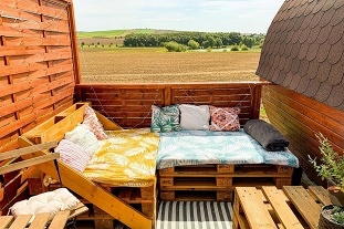 Zážitkové ubytování - sud a chata - jižní Morava