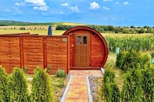 Zážitkové ubytování - sud a chata - jižní Morava