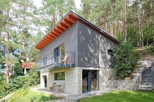 Chata Slapy s loďkou - Nová Živohošť - Vltava