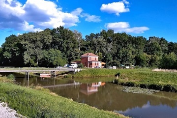 Penzion u Baova Plavebnho kanlu - Strnice