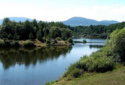 Chata s baznem - Novohradsk hory - Nov Hrady