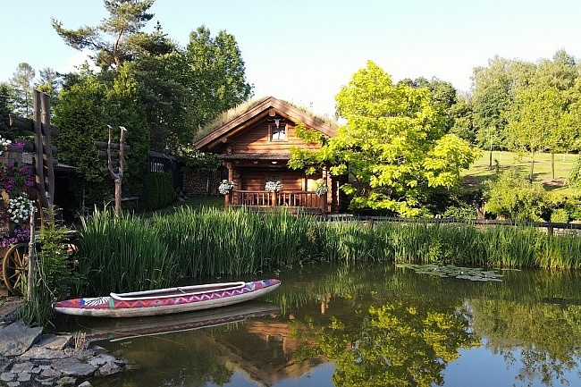 Ranch na Hranici - srub Baka - Beskydy