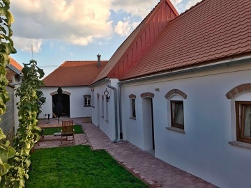 Chalupa s baznem - apartmny atov - Znojmo