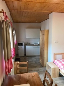 Chalupa s baznem - apartmny atov - Znojmo