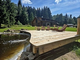 Wellness srub a koupací jezero - Novohradské hory