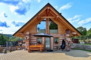 Sruby u jezera Nitrianské Rudno - hrad Bojnice