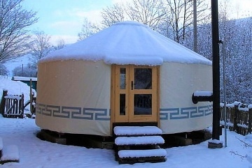 Glamping Dlouh Tebov - Jurta Orlick podh