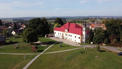 Chalupa pro rodiny s dtmi - Tborsko - Myslkovice