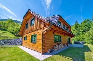 Roubenka s bazénem - Přírodní rezervace Srmrk