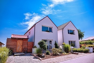 Chalupa s bazénem - Pálava - hrad Děvičky