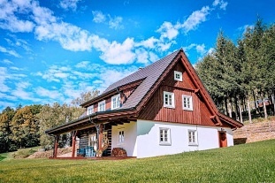 Chalupa Čeladná - Stezka v oblacích Valaška
