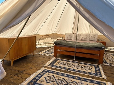 Glamping Nvary - ubytovn esk Kanada