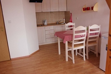 Chalupa s bazénem - apartmány Třeboňsko - Hamr