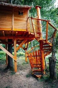 Treehouse esk Kanada - Artolec - jin echy