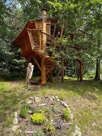 Treehouse esk Kanada - Artolec - jin echy