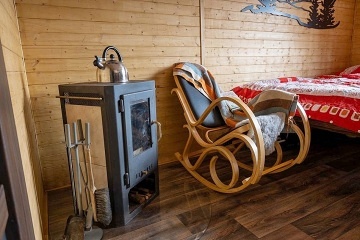 Chata a koupací sud - glamping na samotě Zlínsko