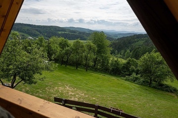 Chata a koupací sud - glamping na samotě Zlínsko