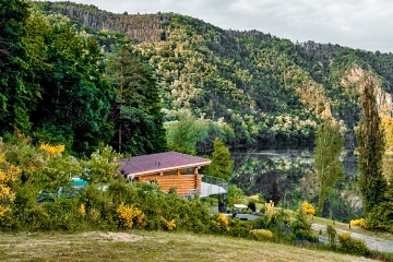 Srub u vody - Solenice - Kamk nad Vltavou