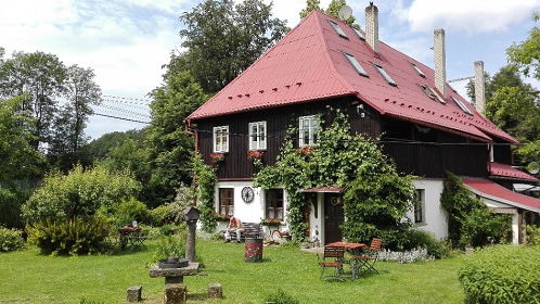 Chalupa s apartmány - Lužické hory - Doubice