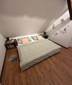 Statek Bezina - apartmny - Jindichv Hradec