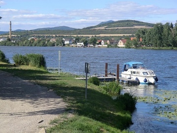 Zitek na vod - Obytn lod - Vltava a Labe