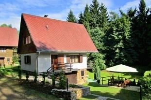 Chata Orlická přehrada - Vltava - zámek Orlík