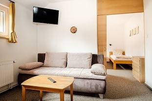 Chalupa se zahradou - cyklostezka Bečva - Beskydy