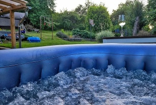 Chata s vířivkou - Křetínka - Moravský kras