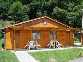 Nový objekt: Chaty s bazénem - Rodinný kemp - Bílé Karpaty 1M-553