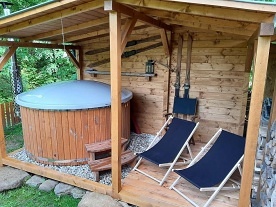 Wellness roubenka u lesa - chalupa Dlouhé stráně