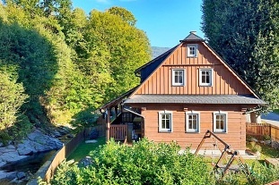 Wellness roubenka u lesa - chalupa Dlouhé stráně