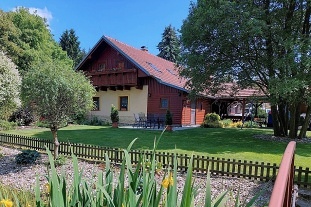 Chalupa s bazénem - Bačetín - Šerlišský Mlýn