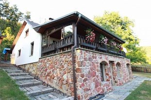 Chata u Berounky - Křivoklátsko - Karlštejn