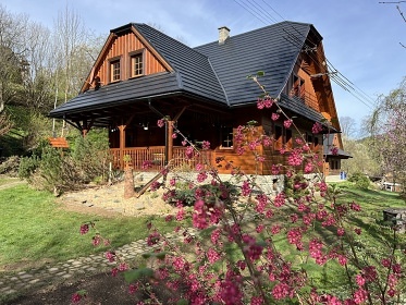 Valašská roubenka - cyklostezka Bečva - Beskydy