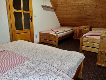 Valašská roubenka - cyklostezka Bečva - Beskydy