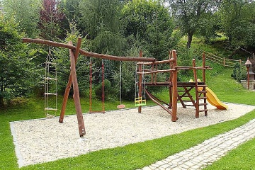 Valašská roubenka - cyklostezka Bečva - Beskydy