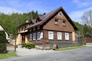 Chalupa s apartmány - Krkonoše - Černá hora
