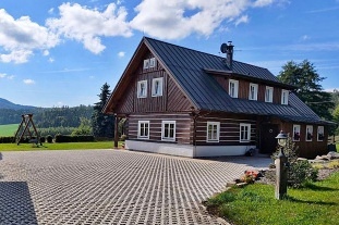 Roubenka Český ráj - Kozákov - Suché skály